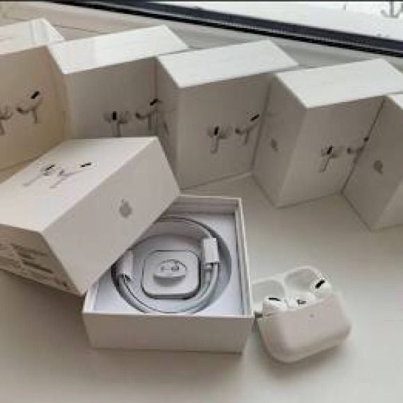 Apple AirPod Pro - Picture 2 of 4
